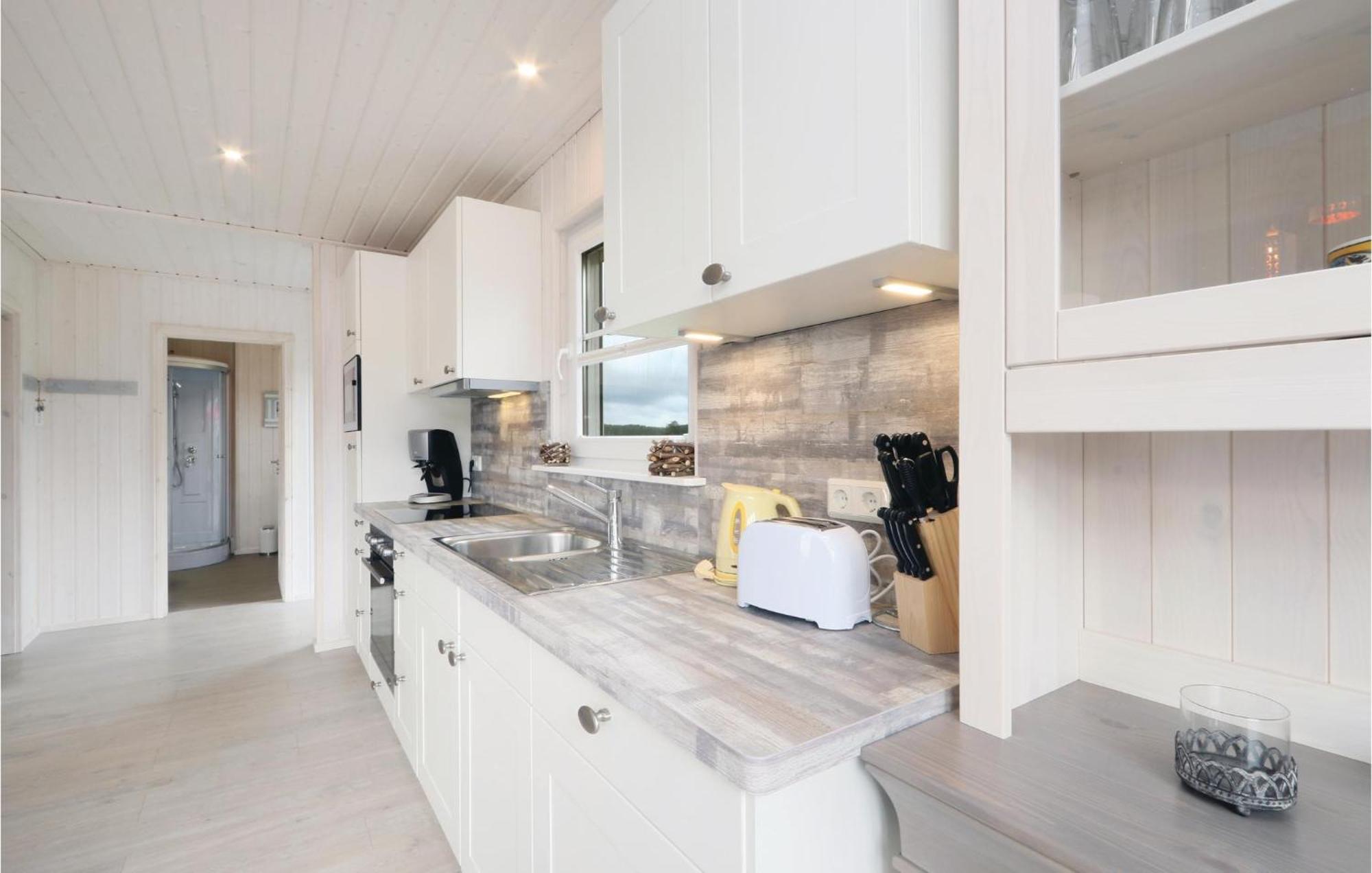Gorgeous Home In Zerpenschleuse With Wifi Exterior foto